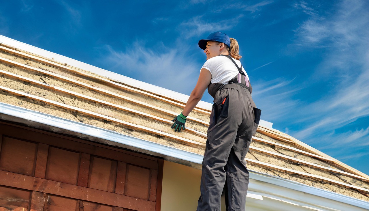 Asphalt Shingles That Conquer Tucson Sun image 2